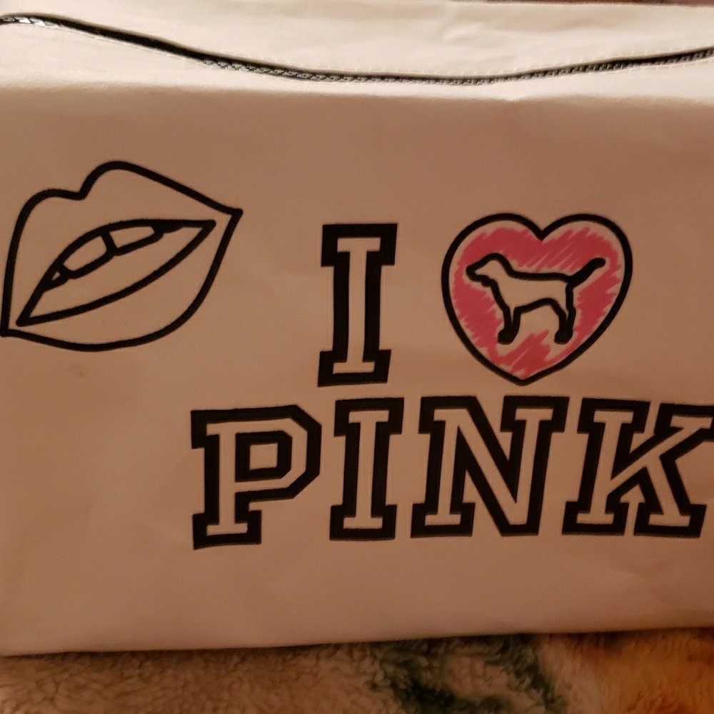 Cosmetics bag